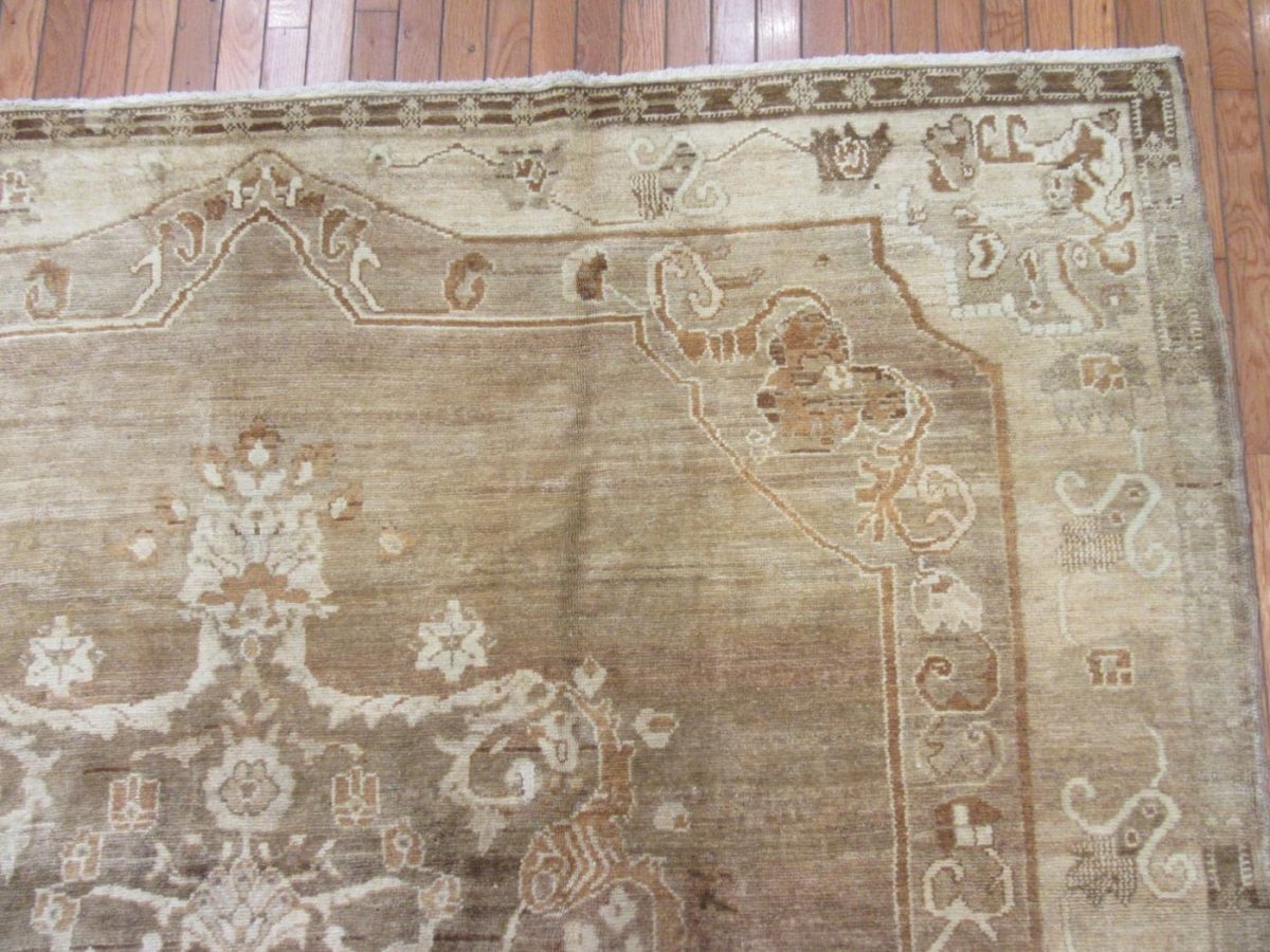 8′ x 10′ Beige Fine Hand-Knotted Turkish Rug – Transitional Wool