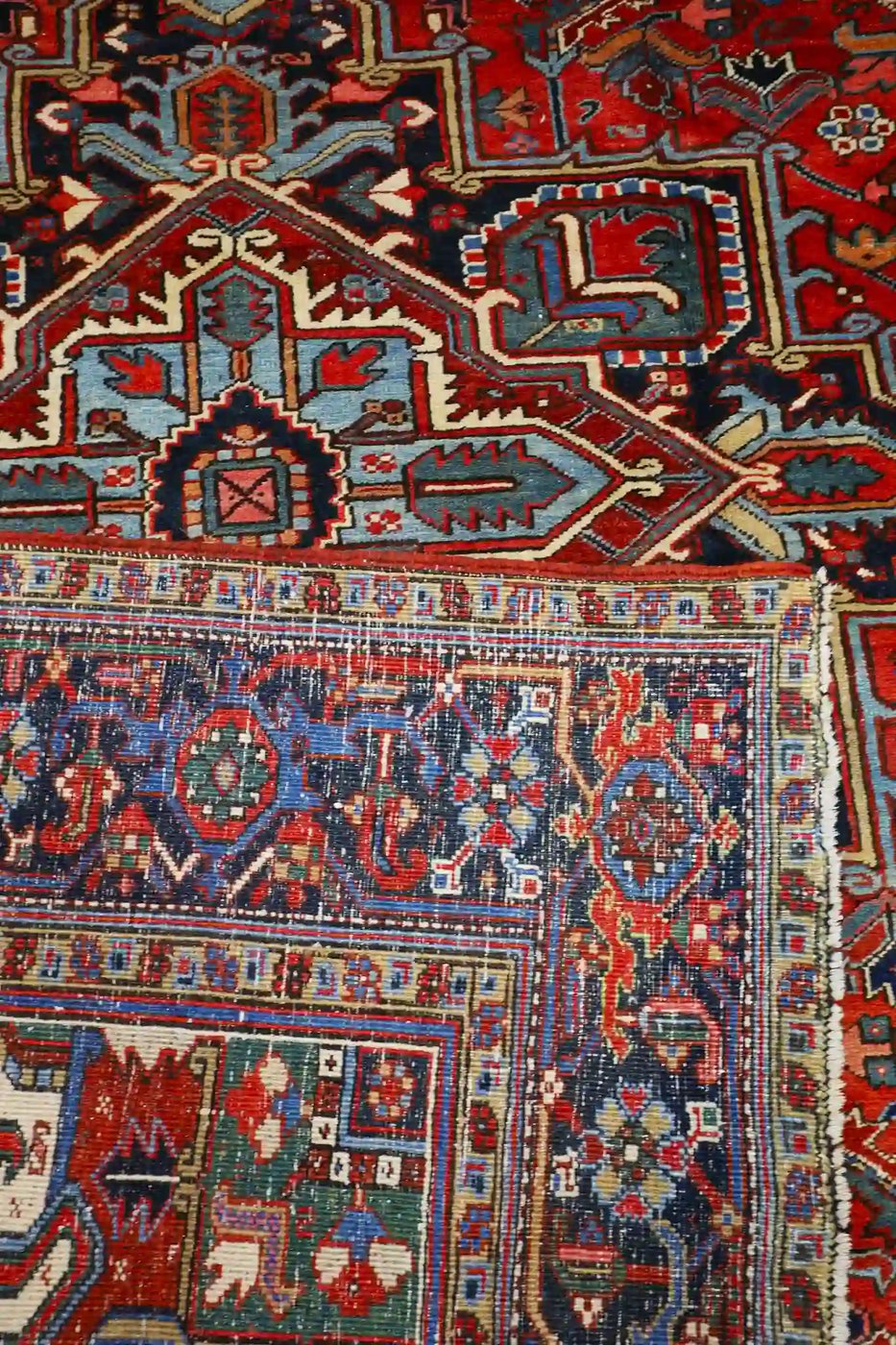 8′ x 11′ Red Fine Hand-Knotted Persian Heriz – Traditional Wool