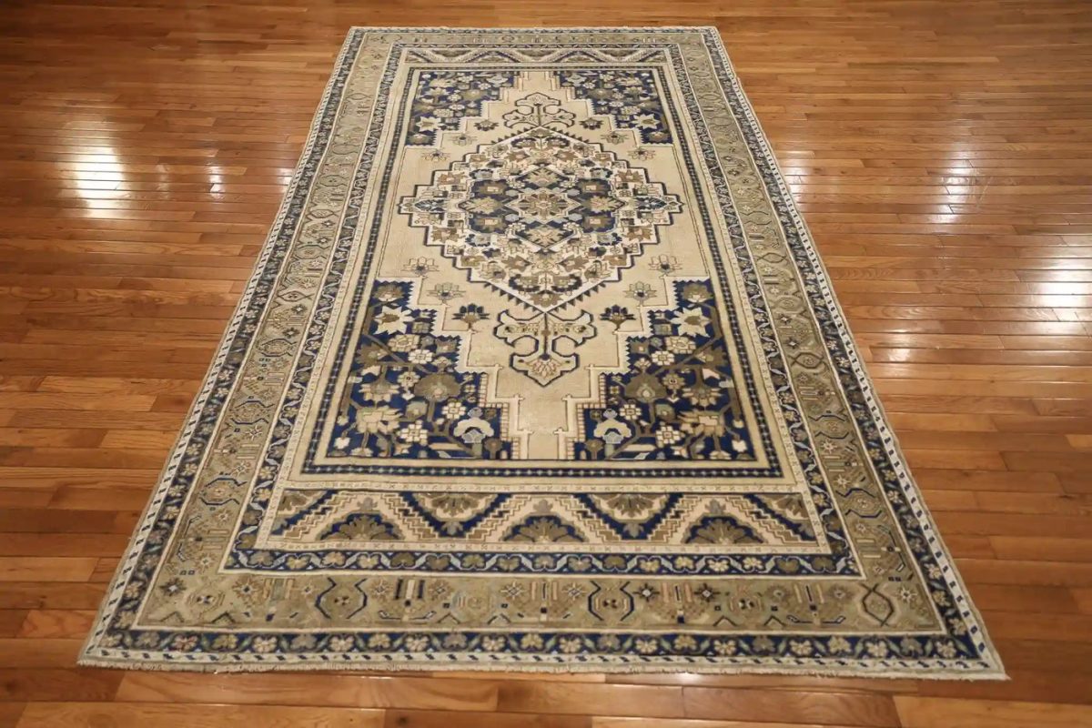 6′ x 10′ Beige Fine Hand-Knotted Turkish Anatolian Rug – Traditional Wool