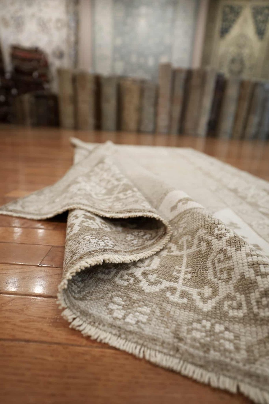 4′ x 7′ Gray Fine Hand-Knotted Turkish Oushak Rug – Vintage Wool