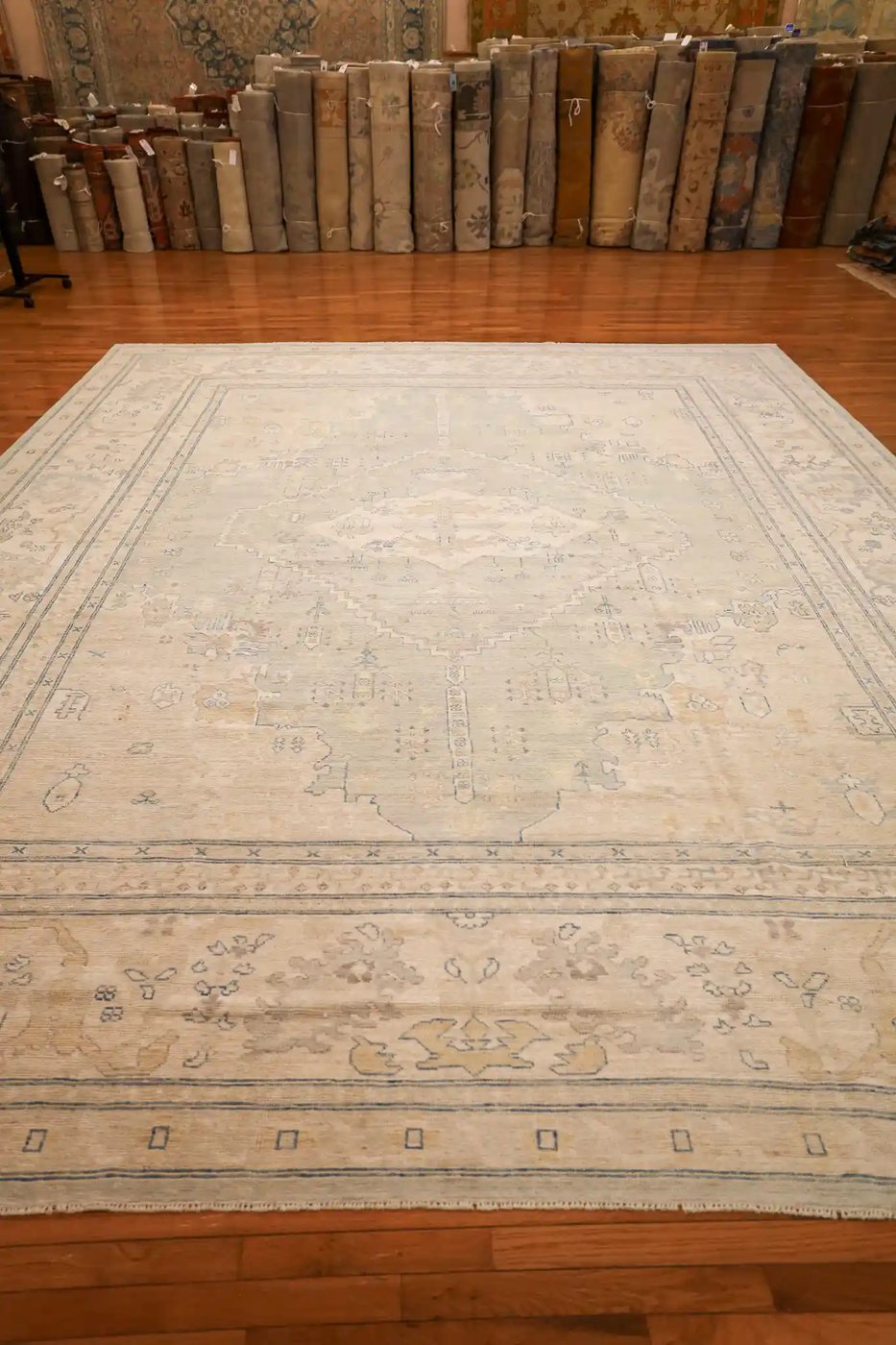 12′ x 15′ Beige Fine Hand-Knotted Pakistan Oushak Rug – Traditional Wool