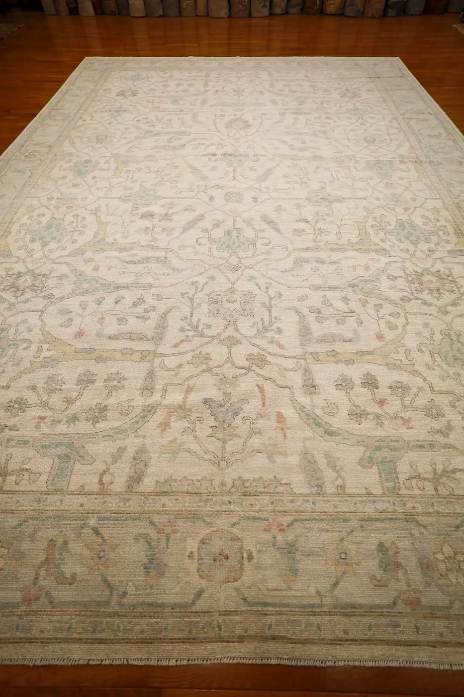 12′ x 18′ Beige Fine Hand-Knotted Pakistan Oushak Rug – Traditional Wool