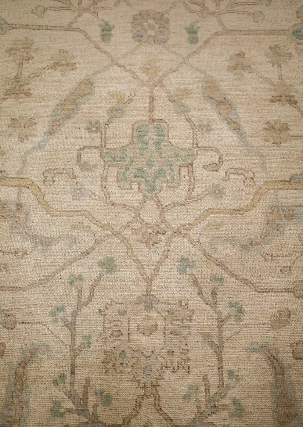 12′ x 18′ Beige Fine Hand-Knotted Pakistan Oushak Rug – Traditional Wool