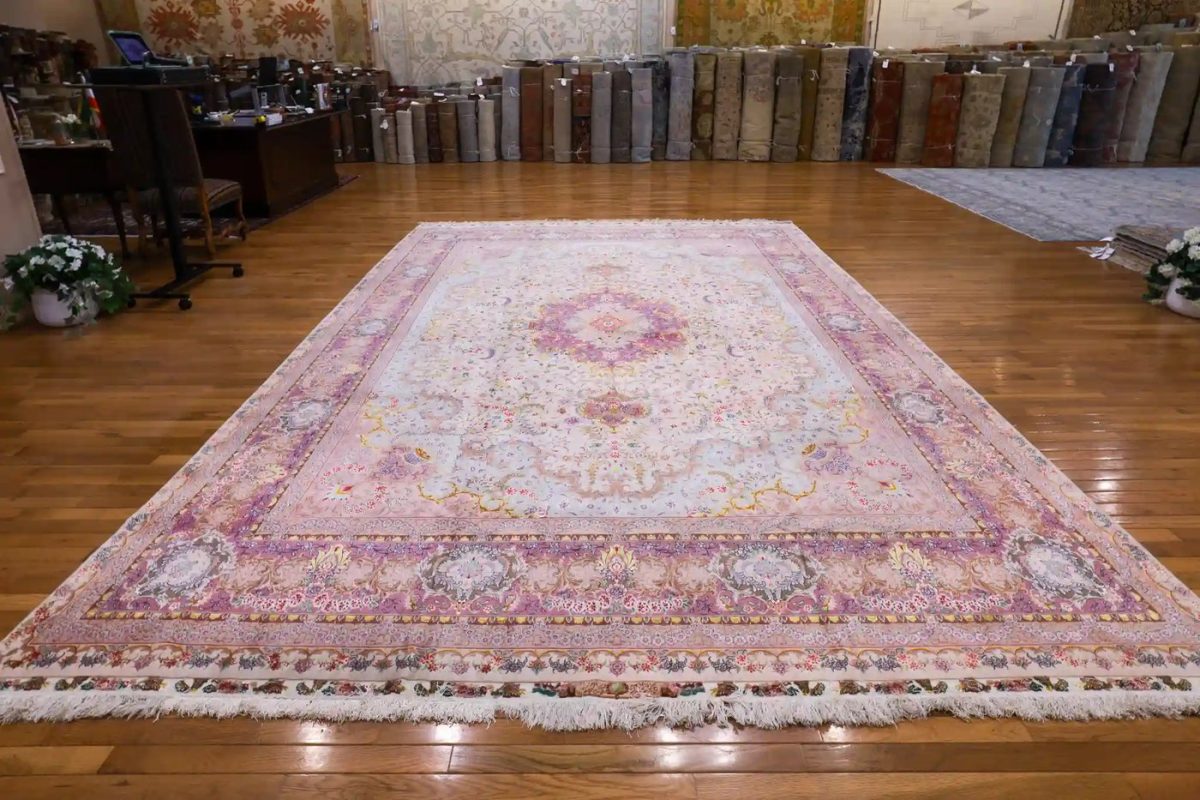 10′ x 14′ Pink Fine Hand-Knotted Persian Tabriz Rug – Traditional Wool & Silk