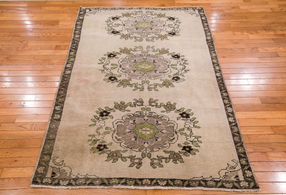 4′ x 6′ Oatmeal Fine Hand-Knotted Turkish Anatolian Rug – Traditional Wool