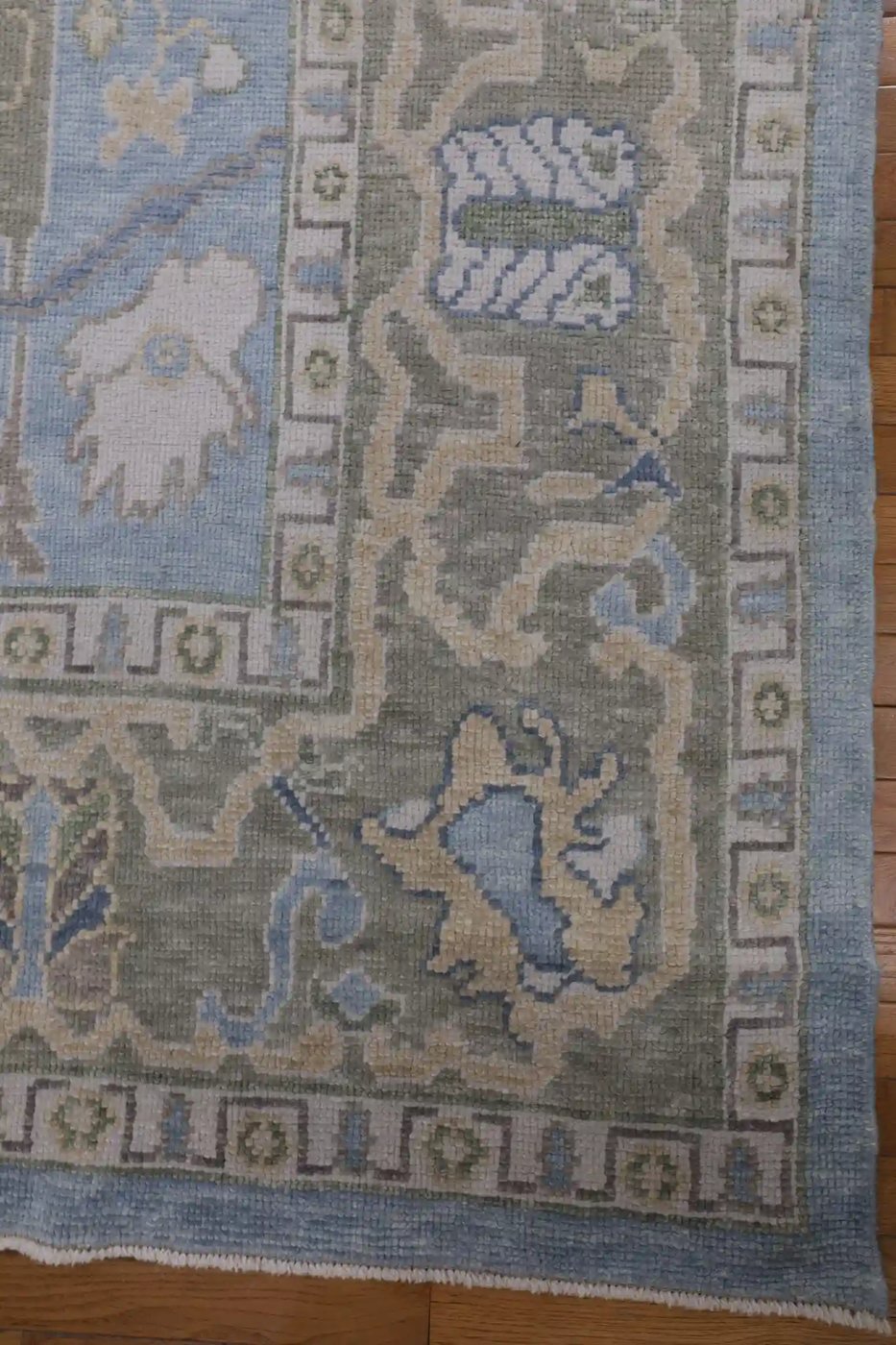 9′ x 13′ Light Blue Fine Hand-Knotted Turkish Oushak Rug – Transitional Wool