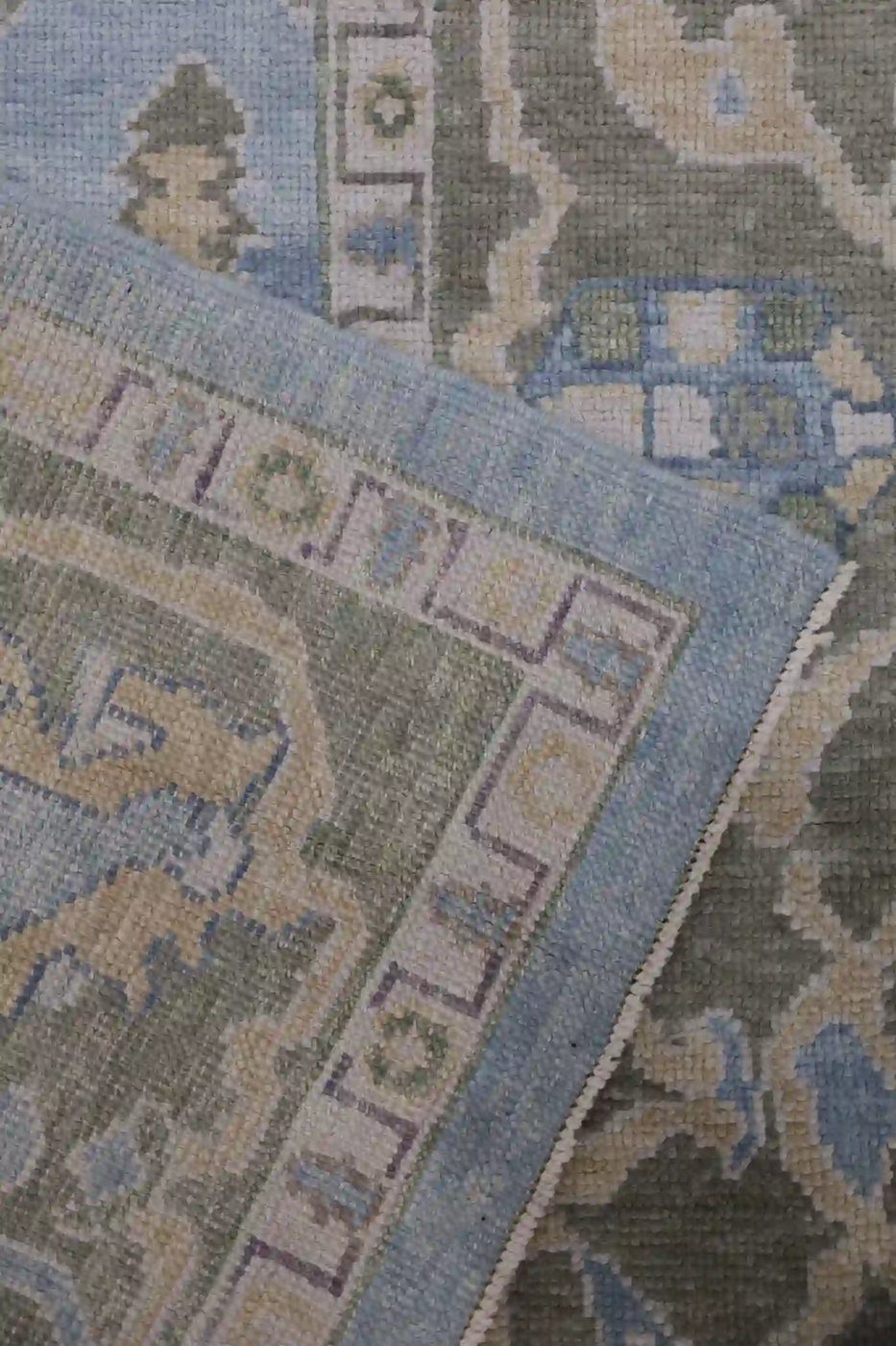 9′ x 13′ Light Blue Fine Hand-Knotted Turkish Oushak Rug – Transitional Wool