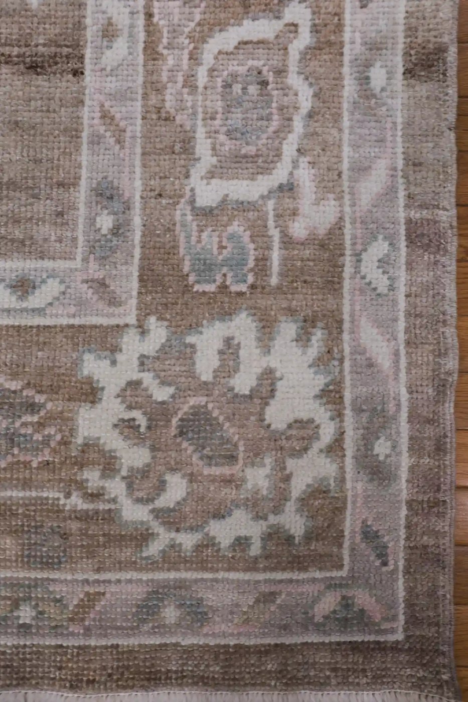 7′ x 10′ Brown Fine Hand-Knotted Turkish Oushak Rug – Transitional Wool