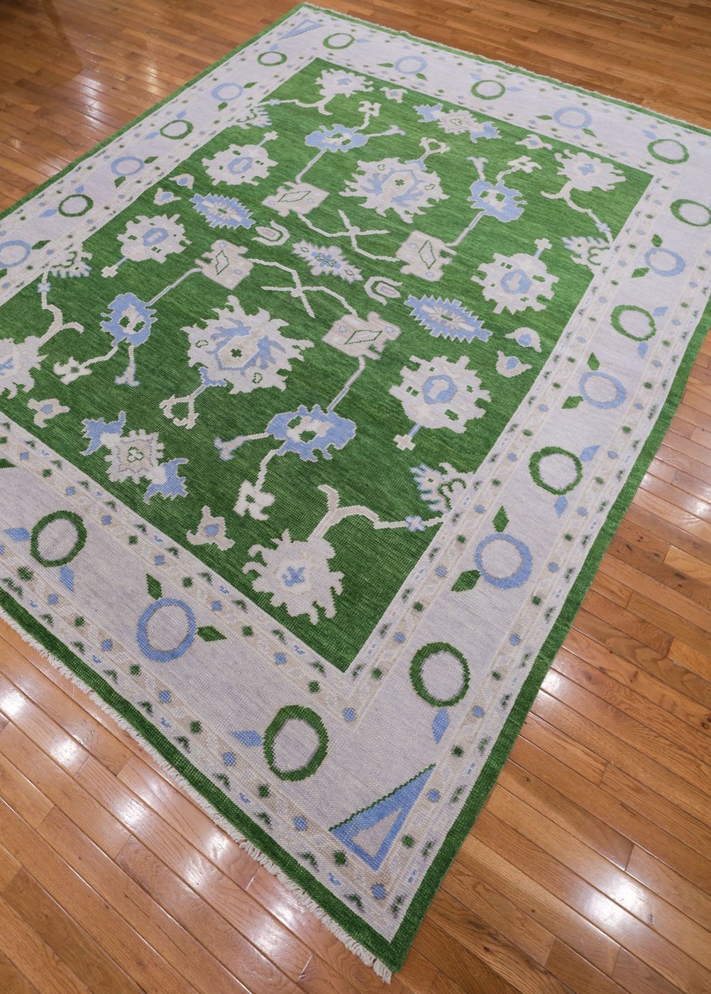 8′ x 10′ Emerald Green Fine Hand-Knotted Oushak Design Rug – Transitional Wool