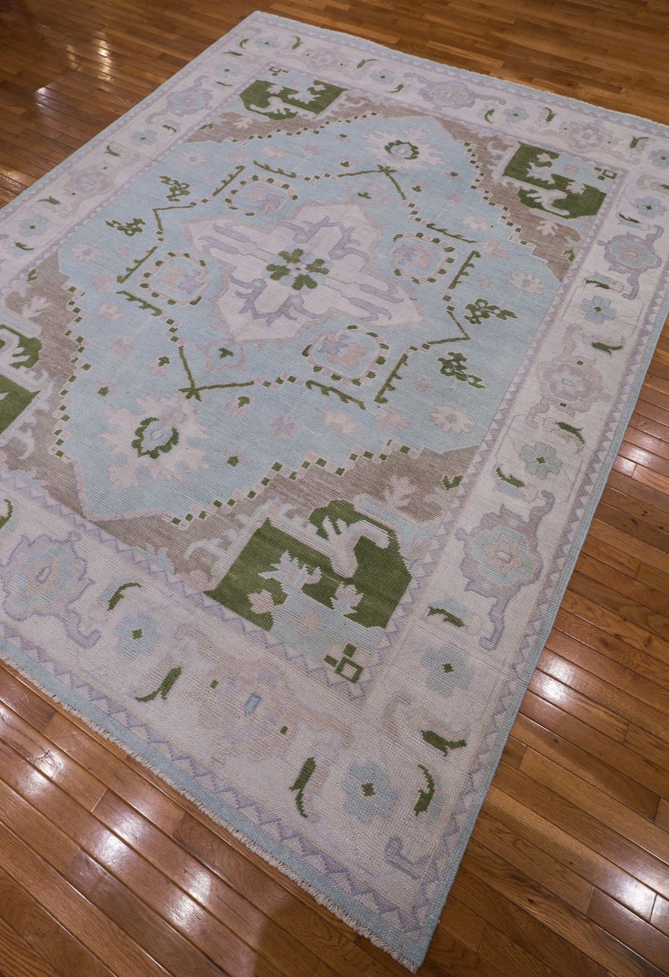 8′ x 10′ Ice Blue Fine Hand-Knotted Persian Oushak Rug – Traditional Wool