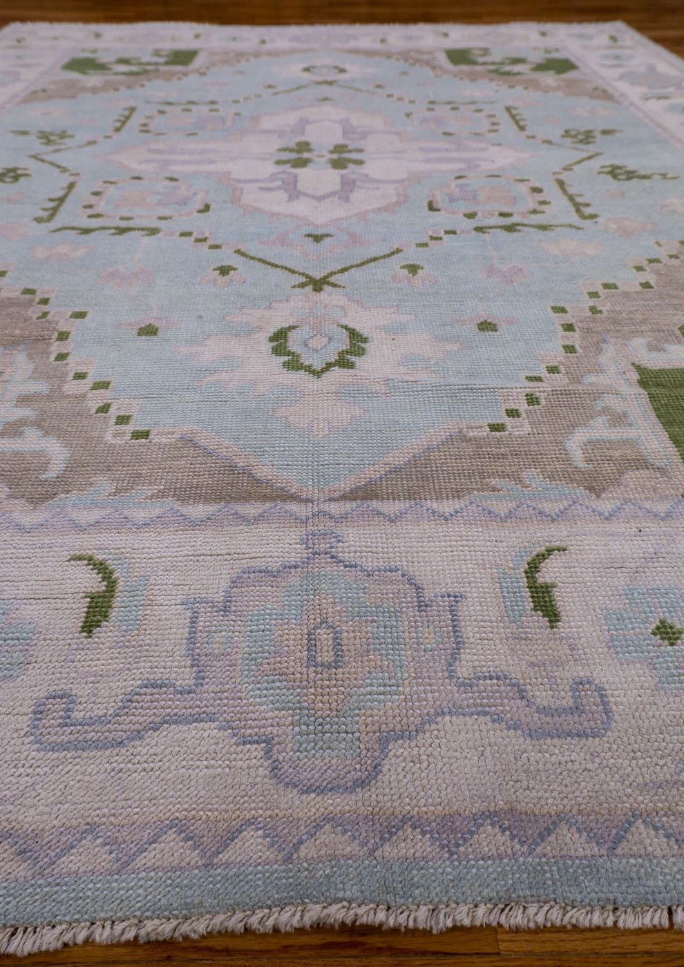 8′ x 10′ Ice Blue Fine Hand-Knotted Persian Oushak Rug – Traditional Wool