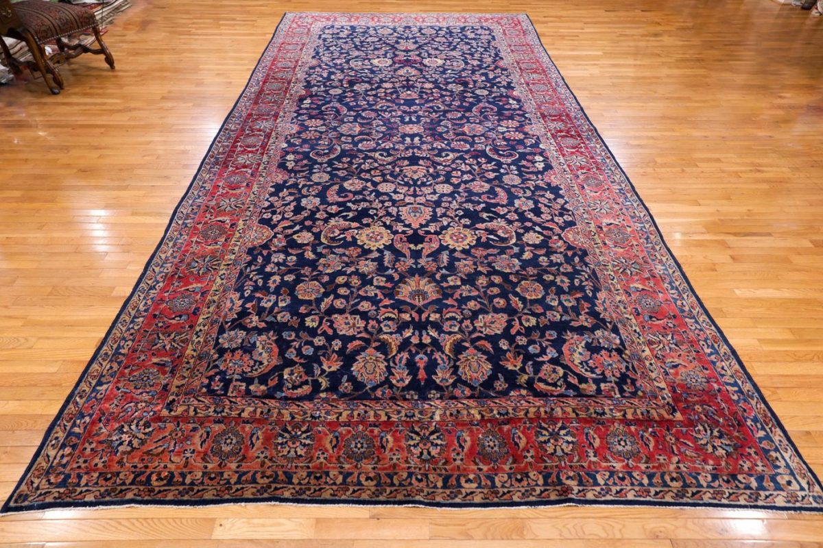 9′ x 17′ Navy Fine Hand-Knotted Persian Sarouk (Mohajeran) Rug – Traditional Wool