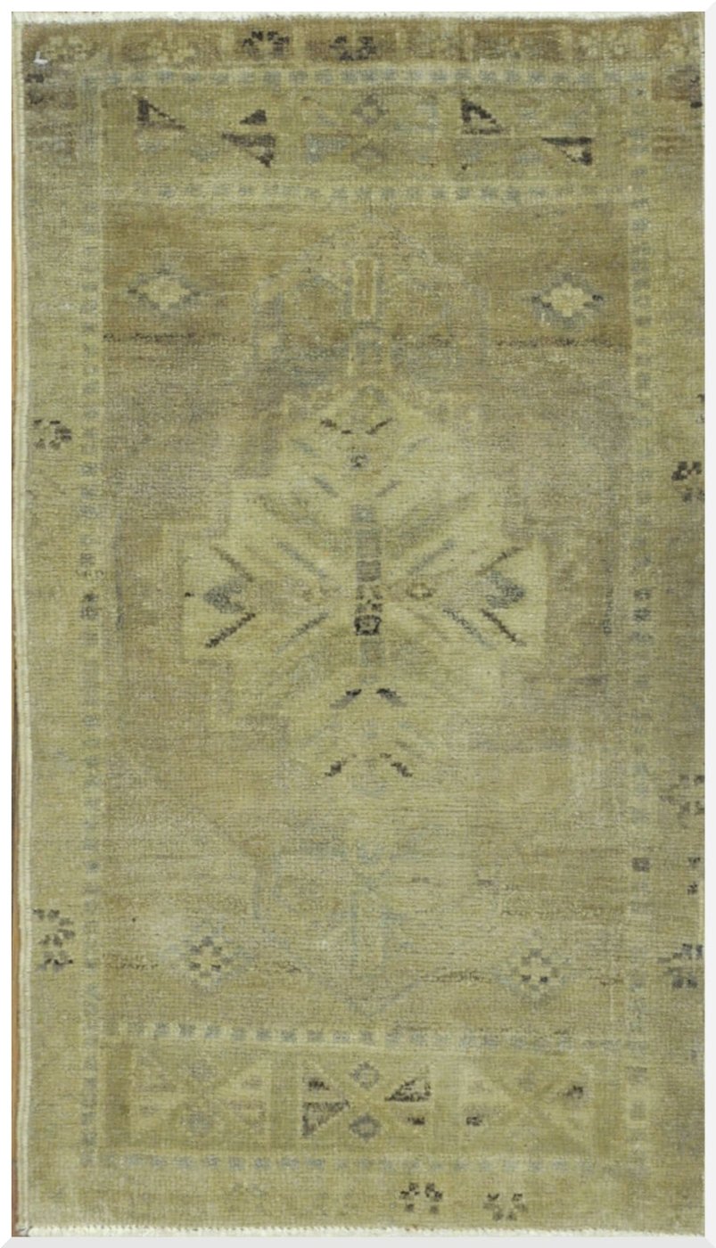 2′ x 3′ Beige Fine Hand-Knotted Turkish Vintage Rug – Transitional Wool