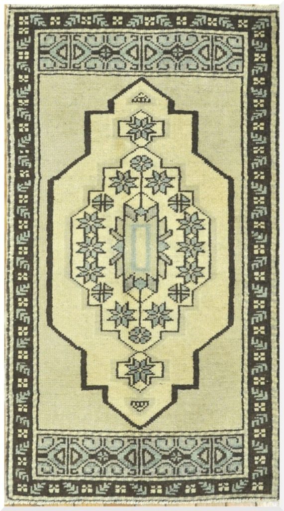 2′ x 3′ Beige Fine Hand-Knotted Turkish Anatolian Rug – Prayer Wool