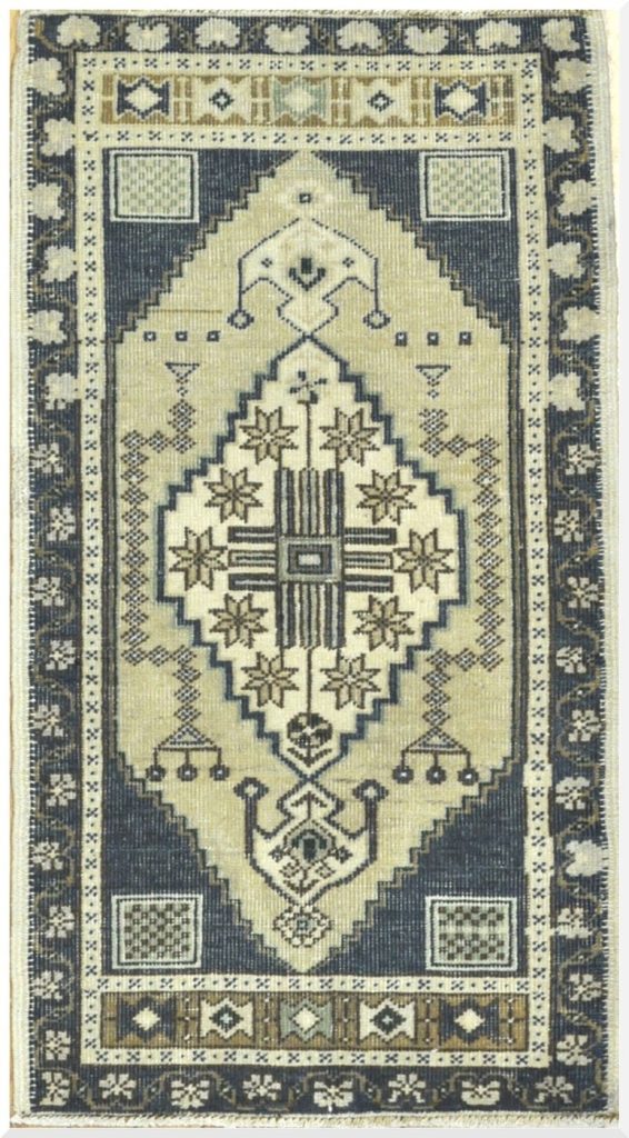 2′ x 3′ Ivory Fine Hand-Knotted Turkish Anatolian Rug – Prayer Wool