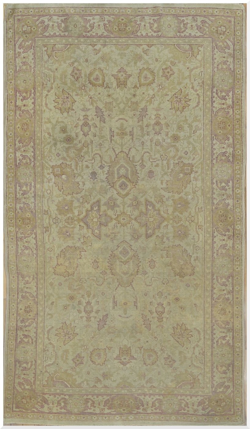 4′ x 7′ Semi Antique Indian Agra Ivory Traditional Rug – Hand-Knotted Wool