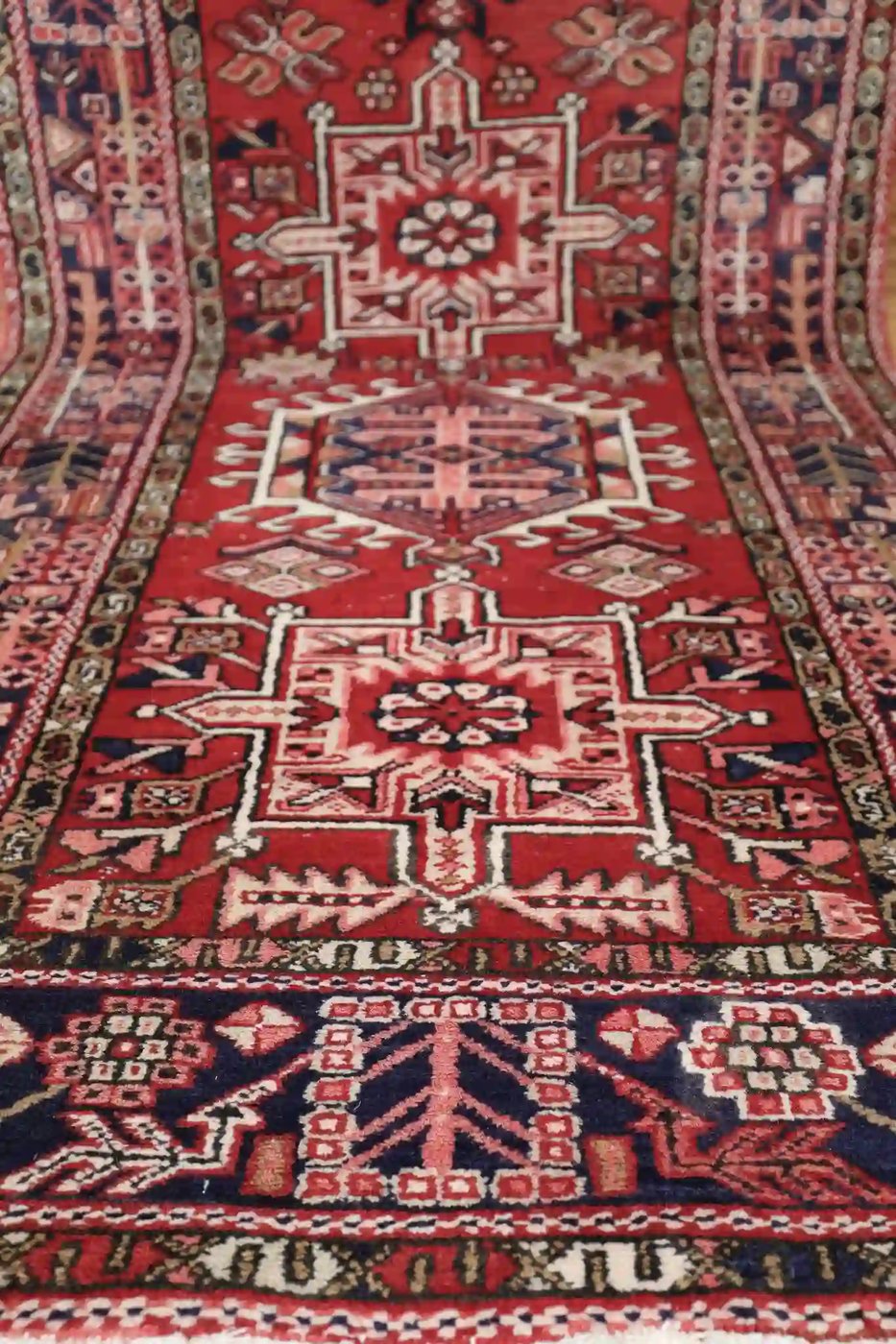 4′ x 15′ Red Fine Hand-Knotted Persian Heriz Runner – Traditional Wool