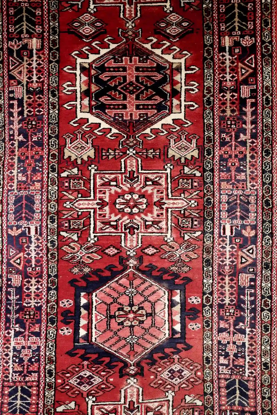 4′ x 15′ Red Fine Hand-Knotted Persian Heriz Runner – Traditional Wool