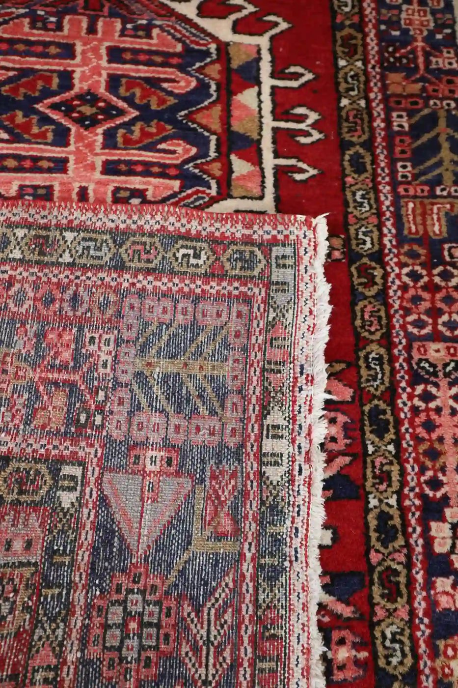 4′ x 15′ Red Fine Hand-Knotted Persian Heriz Runner – Traditional Wool