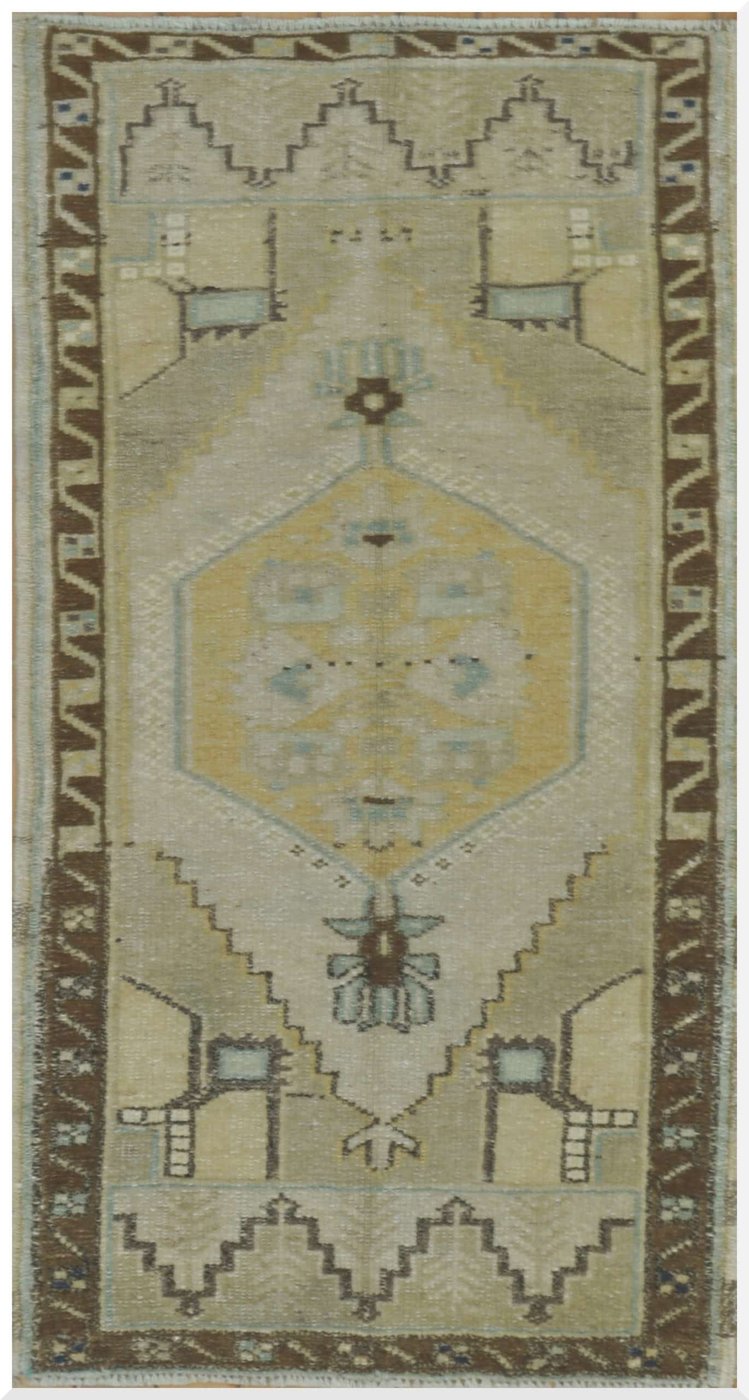 2′ x 3′ Turkish Beige Rug Transitional Wool