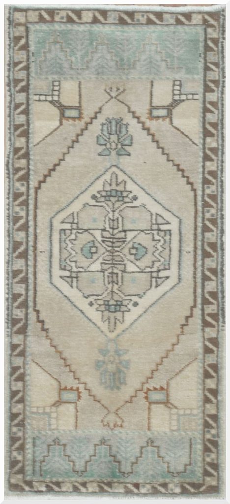 2′ x 4′ Turkish Ivory Aqua Accent Rug Transitional Wool