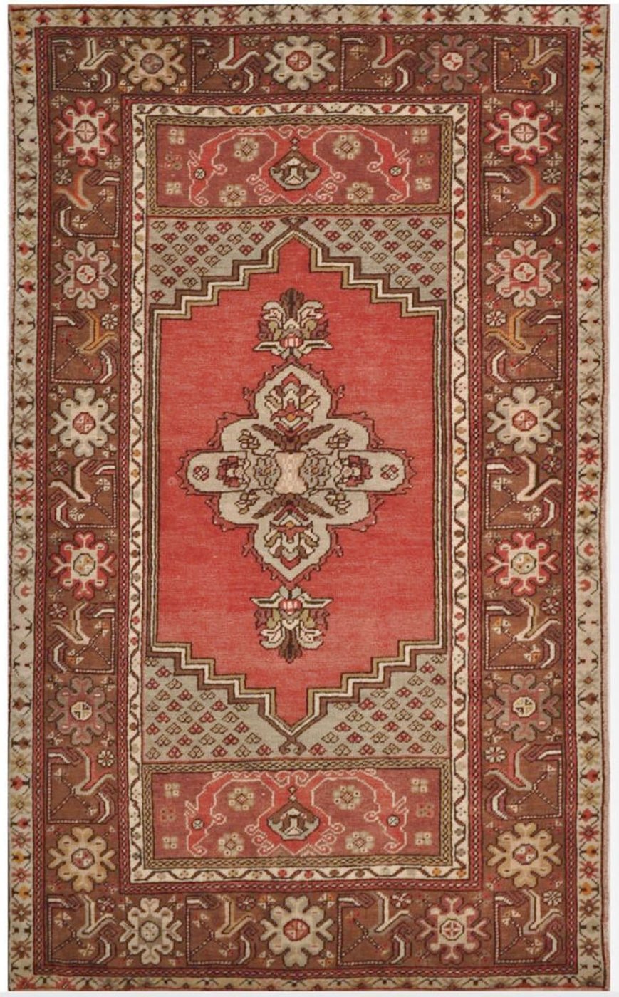 4′ x 6′ Turkish Rust Ivory Medallion Rug – Vintage Hand-Knotted Wool
