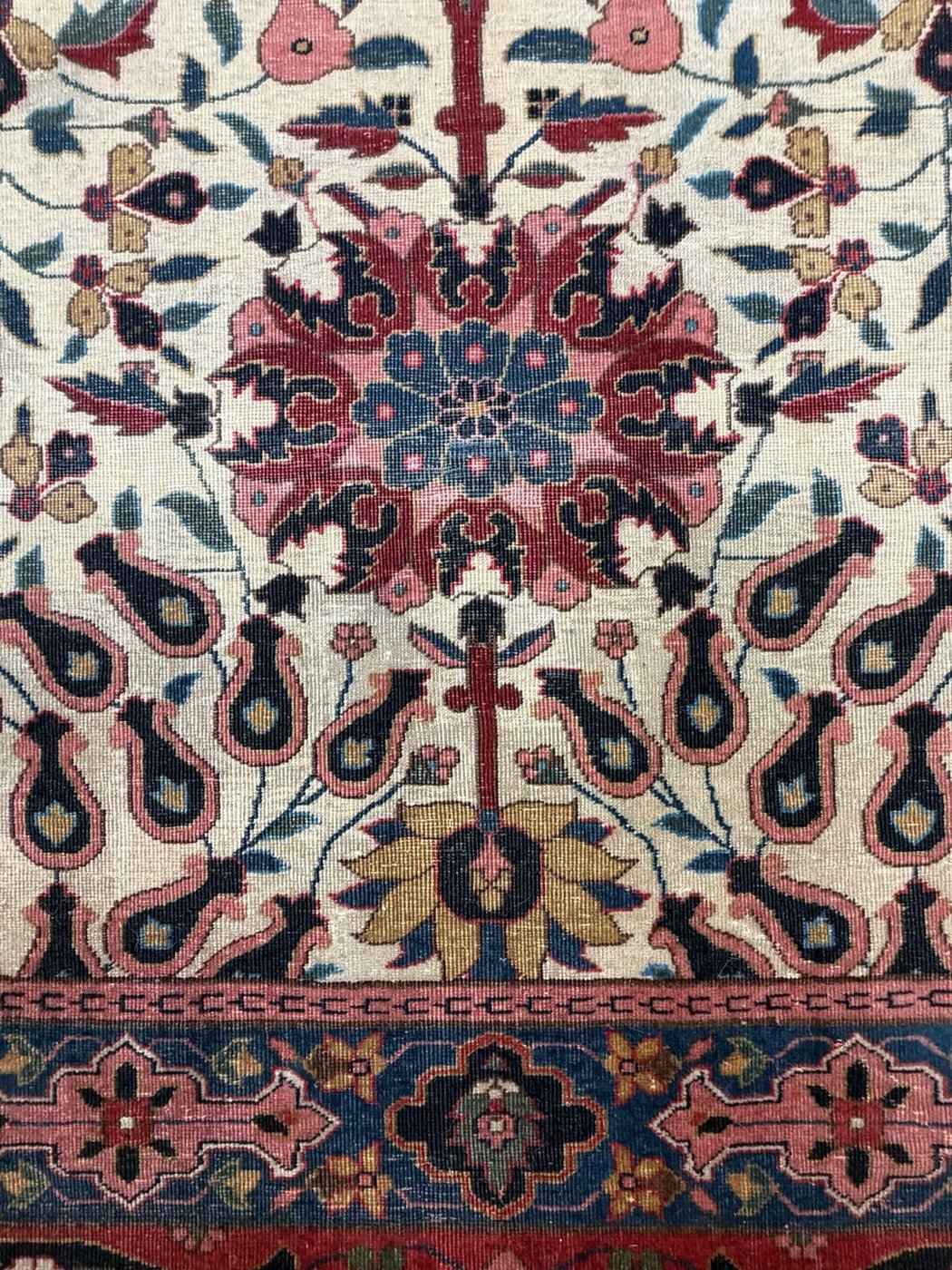 14′ x 20′ Ivory Fine Hand-Knotted Antique Indian Agra Rug – Traditional Wool