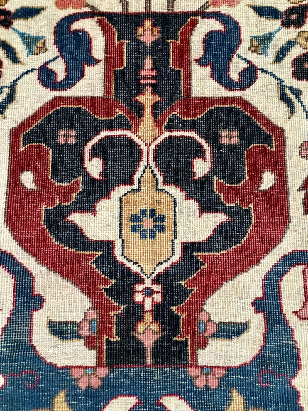 14′ x 20′ Ivory Fine Hand-Knotted Antique Indian Agra Rug – Traditional Wool