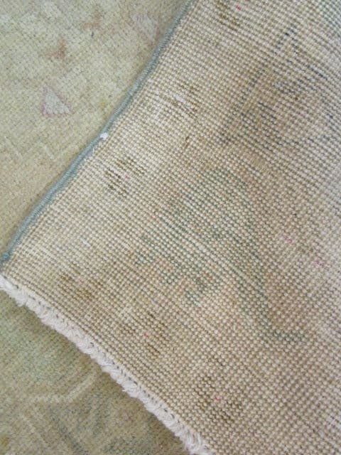 2′ x 3′ Beige Fine Hand-Knotted Turkish Vintage Rug – Transitional Wool