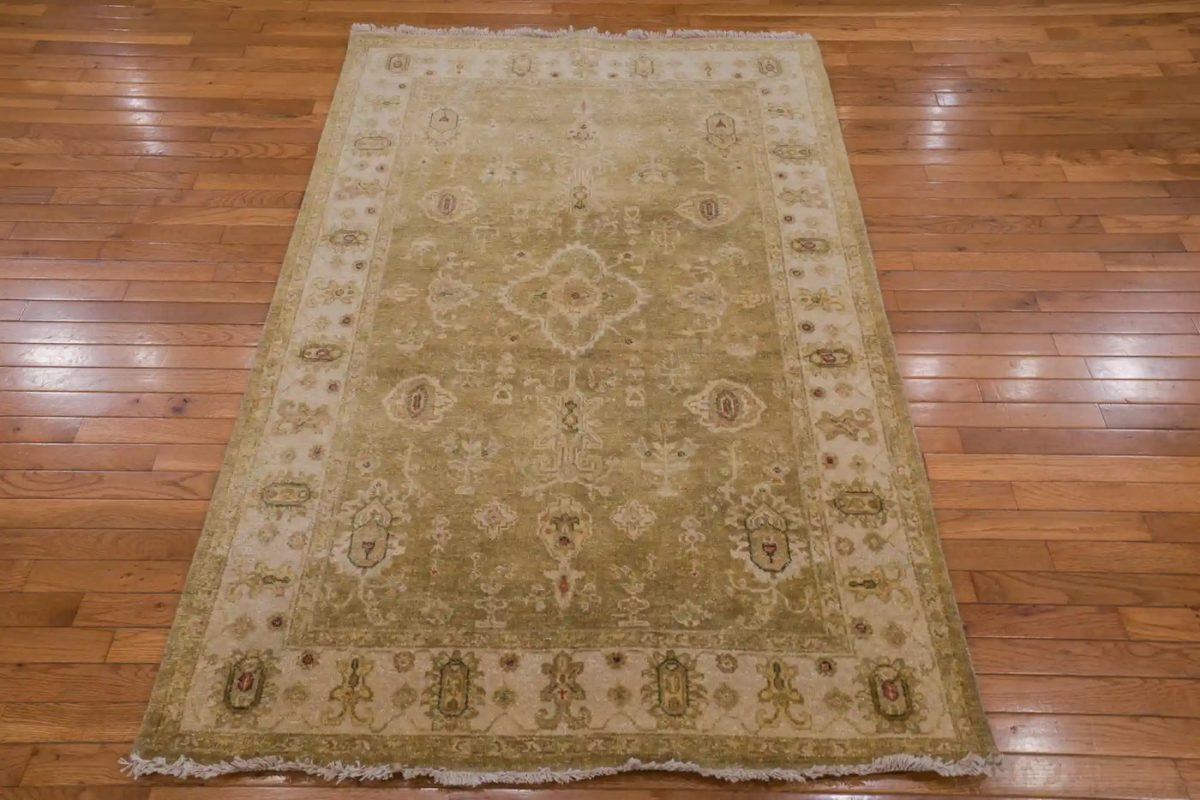 4′ x 6′ Gold Fine Hand-Knotted Indian Agra Rug – Traditional Wool