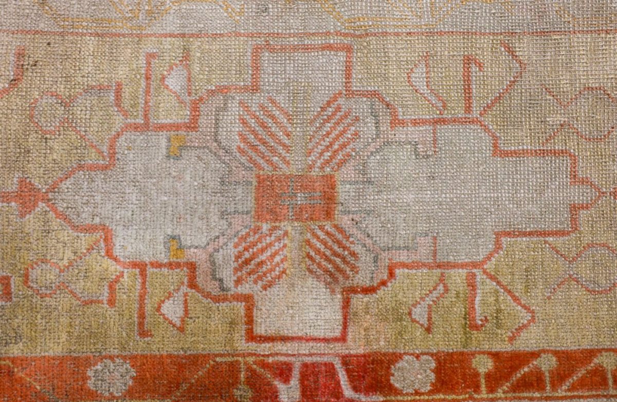 11′ x 15′ Luminous Ivory and Saffron Gold Hand-Knotted Antique Western Anatolian Oushak Carpet – Calligraphic Pseudo-Kufic Border