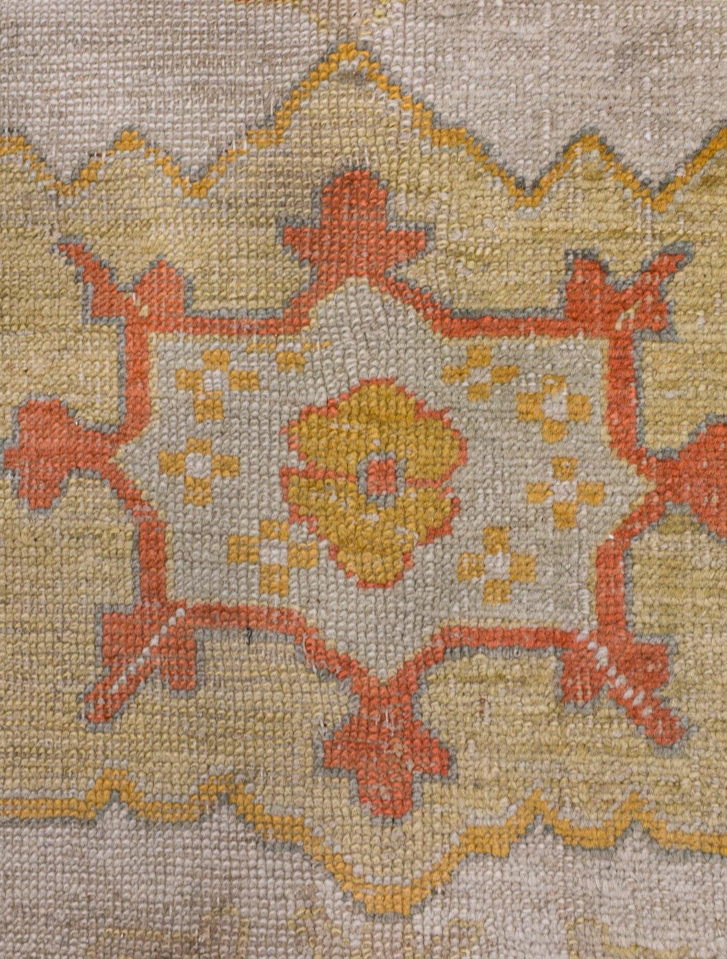 11′ x 15′ Luminous Ivory and Saffron Gold Hand-Knotted Antique Western Anatolian Oushak Carpet – Calligraphic Pseudo-Kufic Border