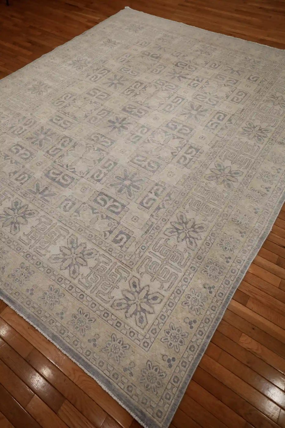 9′ x 10′ Beige Fine Hand-Knotted Afghan Oushak Rug – Traditional Wool