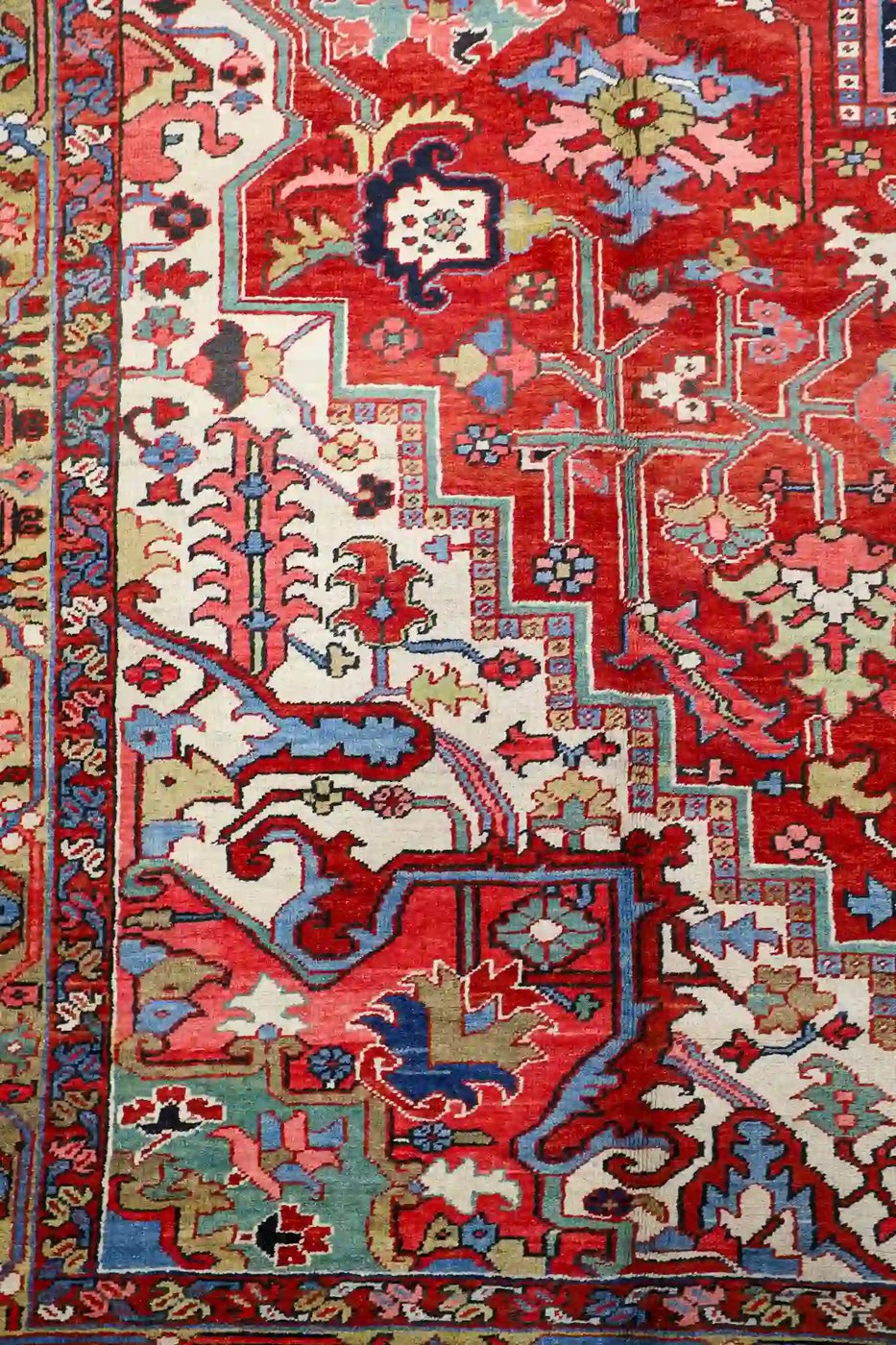 11′ x 17′ Red Fine Hand-Knotted Antique Persian Serapi – Traditional Wool