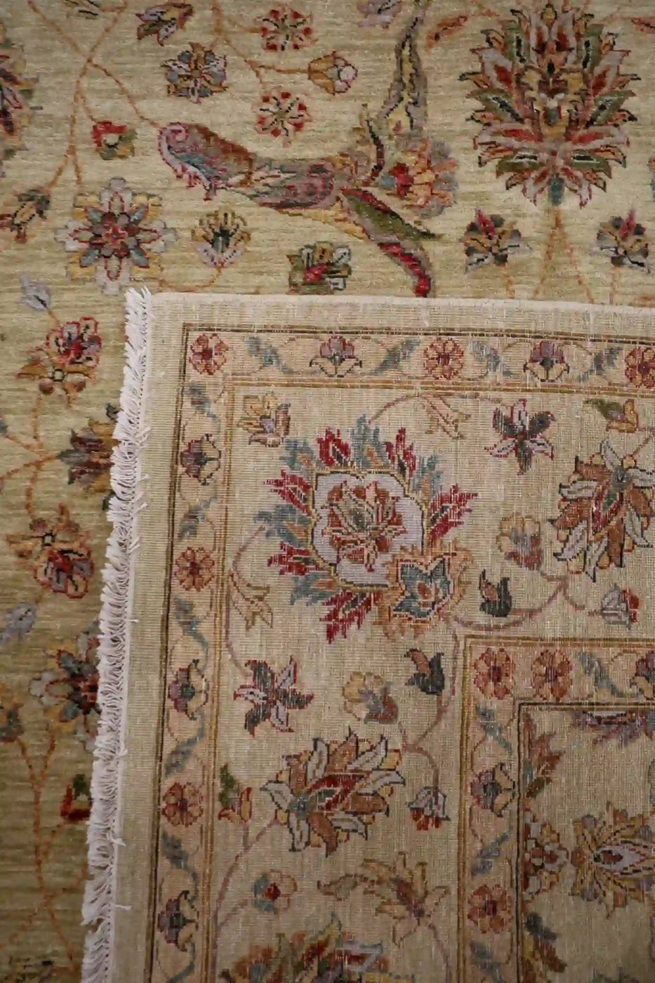 8′ x 10′ Ivory Fine Hand-Knotted Pakistan Oriental Rug – Traditional Wool