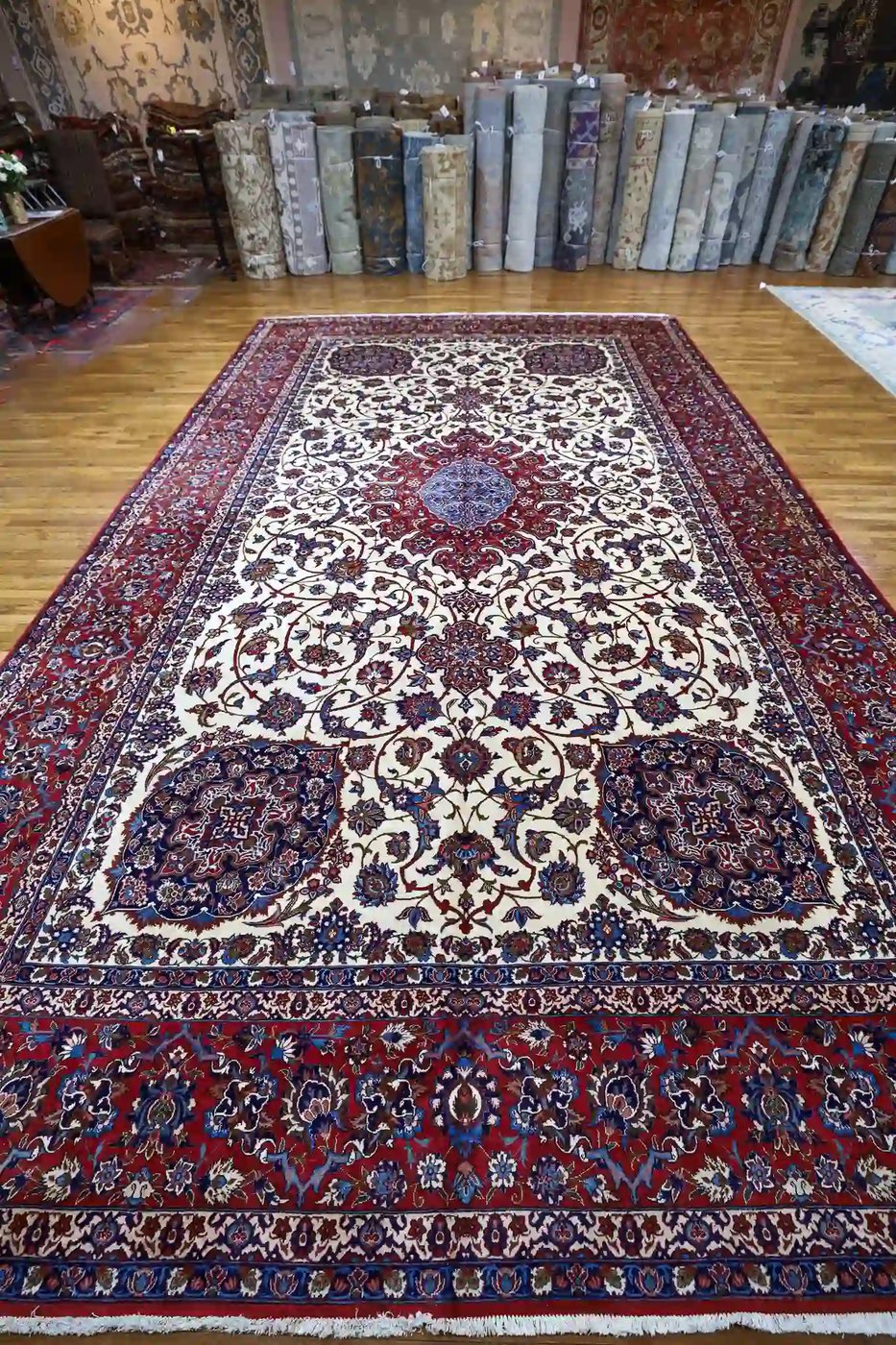 12′ x 20′ Ivory Fine Hand-Knotted Semi Antique Persian Isfahan Rug – Traditional Wool