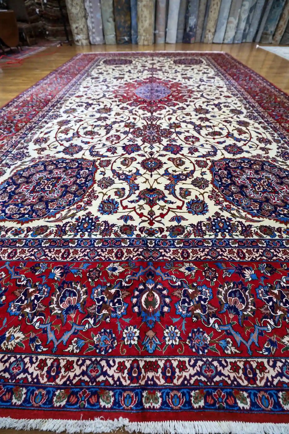 12′ x 20′ Ivory Fine Hand-Knotted Semi Antique Persian Isfahan Rug – Traditional Wool
