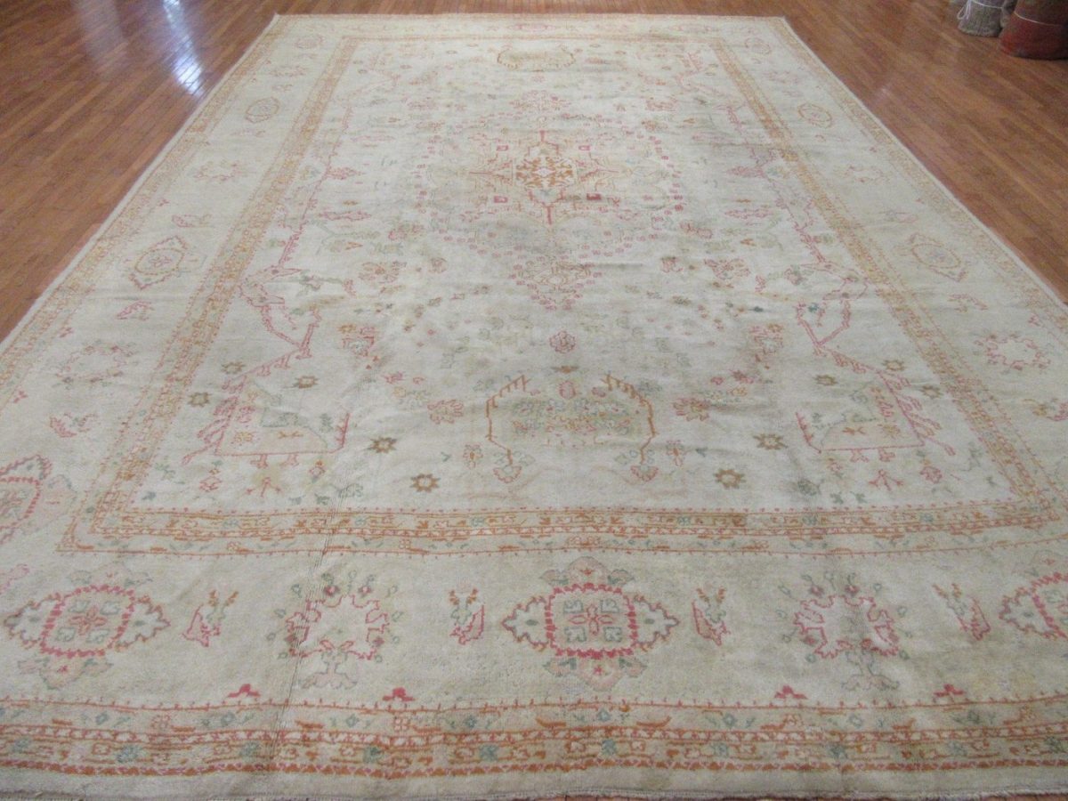 11′ x 18′ Pale Beige Fine Hand-Knotted Turkish Semi Antique Oushak Rug – Transitional Wool