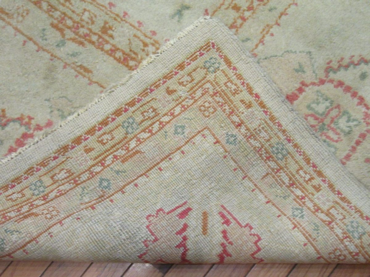 11′ x 18′ Pale Beige Fine Hand-Knotted Turkish Semi Antique Oushak Rug – Transitional Wool