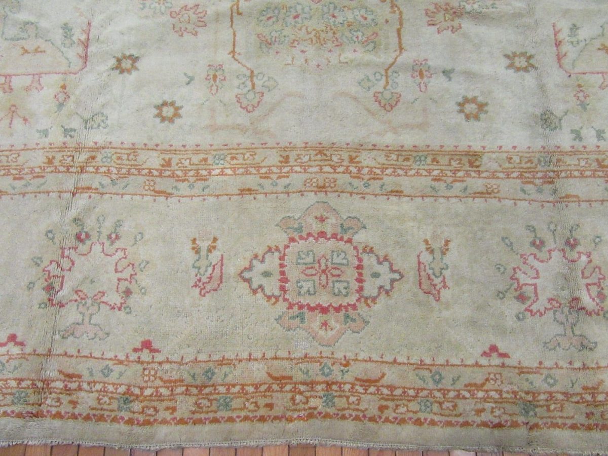 11′ x 18′ Pale Beige Fine Hand-Knotted Turkish Semi Antique Oushak Rug – Transitional Wool