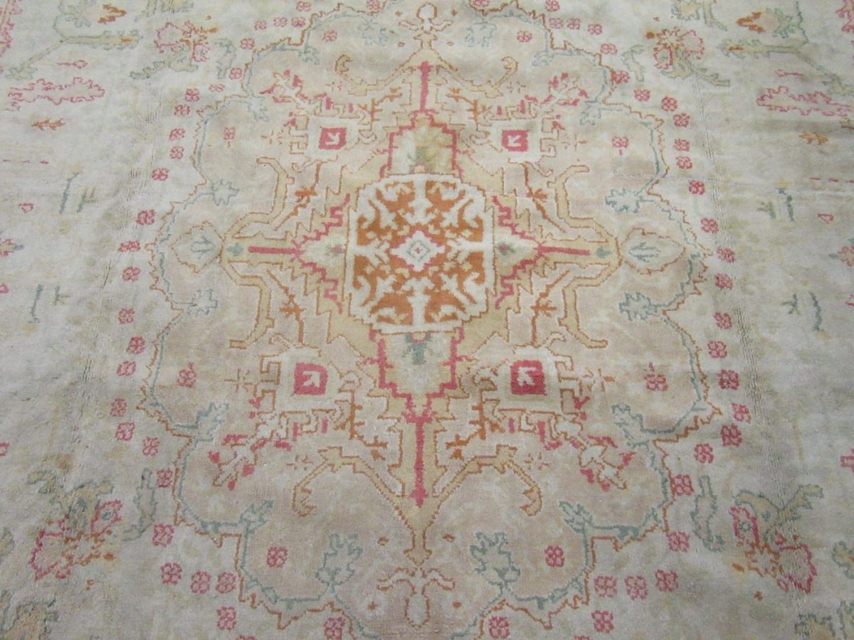 11′ x 18′ Pale Beige Fine Hand-Knotted Turkish Semi Antique Oushak Rug – Transitional Wool