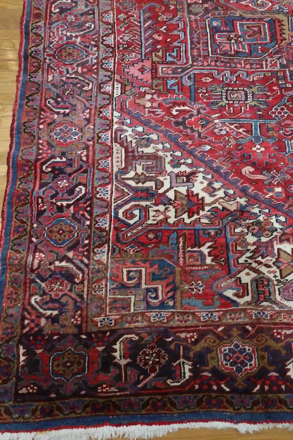 10′ x 13′ Red Fine Hand-Knotted Persian Vintage Heriz Rug – Traditional Wool