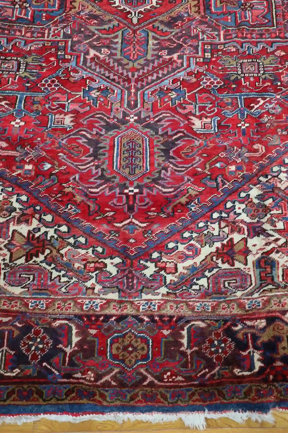 10′ x 13′ Red Fine Hand-Knotted Persian Vintage Heriz Rug – Traditional Wool
