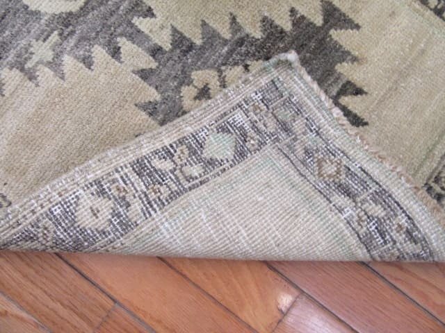 2′ x 3′ Beige Fine Hand-Knotted Turkish Anatolian Rug – Prayer Wool