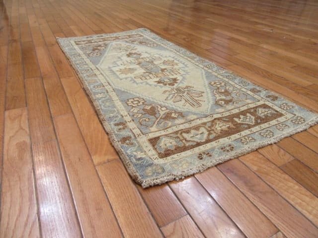 2′ x 4′ Beige Fine Hand-Knotted Turkish Anatolian Rug – Prayer Wool