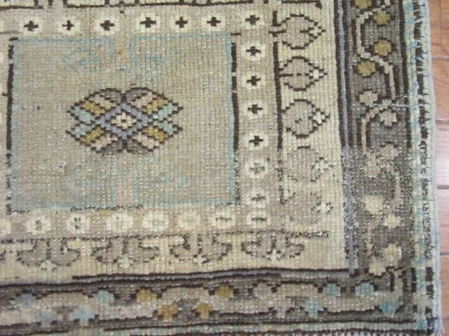 2′ x 3′ Beige Fine Hand-Knotted Turkish Anatolian Rug – Prayer Wool
