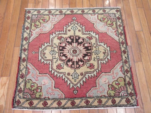 3′ x 3′ Rust Fine Hand-Knotted Turkish Anatolian Rug – Geometric Wool