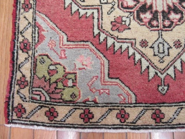 3′ x 3′ Rust Fine Hand-Knotted Turkish Anatolian Rug – Geometric Wool