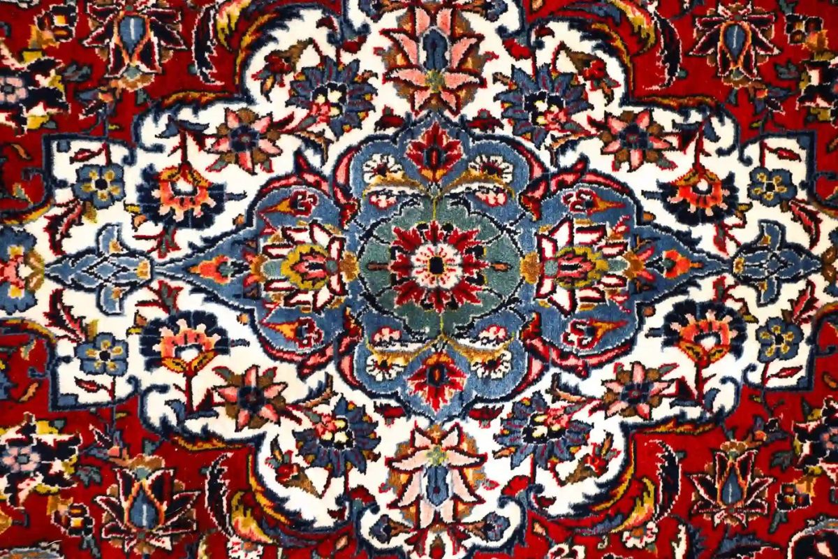 12′ x 18′ Red Fine Hand-Knotted Persian Kashan Rug – Traditional Wool