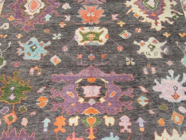 10′ x 13′ Dark Grey Fine Hand-Knotted Turkish Oushak Rug – Transitional Wool - 4 10′ x 13′ Dark Grey Fine Hand-Knotted Turkish Oushak Rug – Transitional Wool